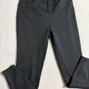 Black Capri leggings